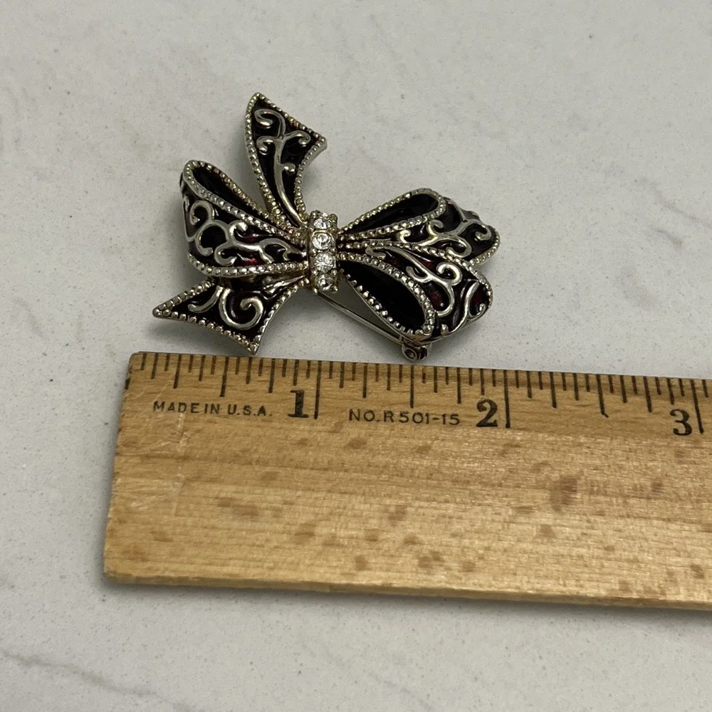 Vintage Monet‎ Bow Brooch Pin Red Enamel Rhinestone Silver Tone Signed